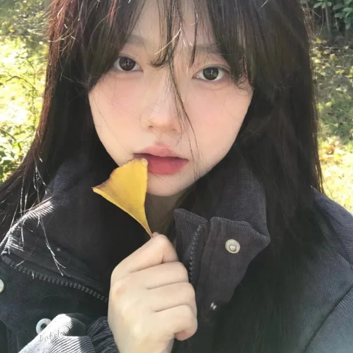 少女艾薇